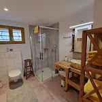Chalet-daheim-fiesch 3,5-zimmerwohnung Apartmán *