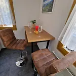 Chalet-daheim-fiesch 3,5-zimmerwohnung *