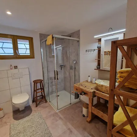 Chalet-daheim-fiesch 3,5-zimmerwohnung Διαμέρισμα *