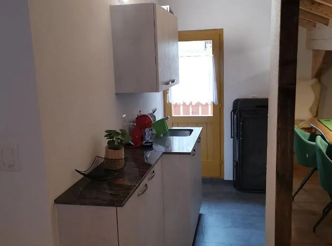 Chalet-daheim-fiesch 3,5-zimmerwohnung * Fiesch