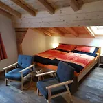 Chalet-daheim-fiesch 3,5-zimmerwohnung *