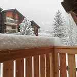 Chalet-daheim-fiesch 3,5-zimmerwohnung