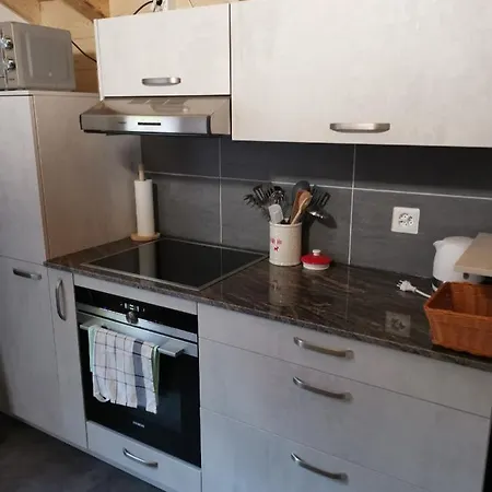 Апартаменты Chalet-daheim-fiesch 3,5-zimmerwohnung